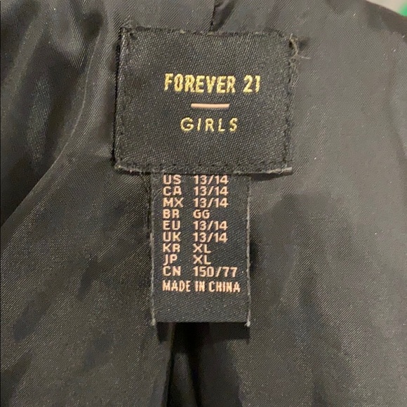 DONATED! 🤎 NWOT Forever 21 Faux Fur Leopard Coat - Picture 2 of 4